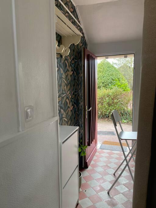 Studio Epicea Avec Jardin Dans Charmante Propriete Méry-sur-Oise Esterno foto